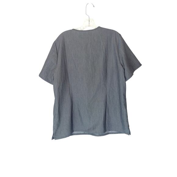 NWT Figs Graphite Gray Women's Medical Casma Three Pocket Scrub Top Size XL - Picture 10 of 10